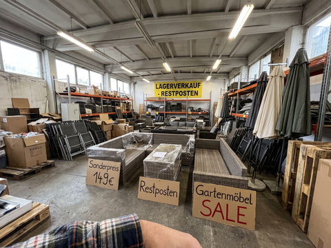 Gartenmöbel-Outlet in Bayern: Kaufzeitpunkt, Material und Checkliste